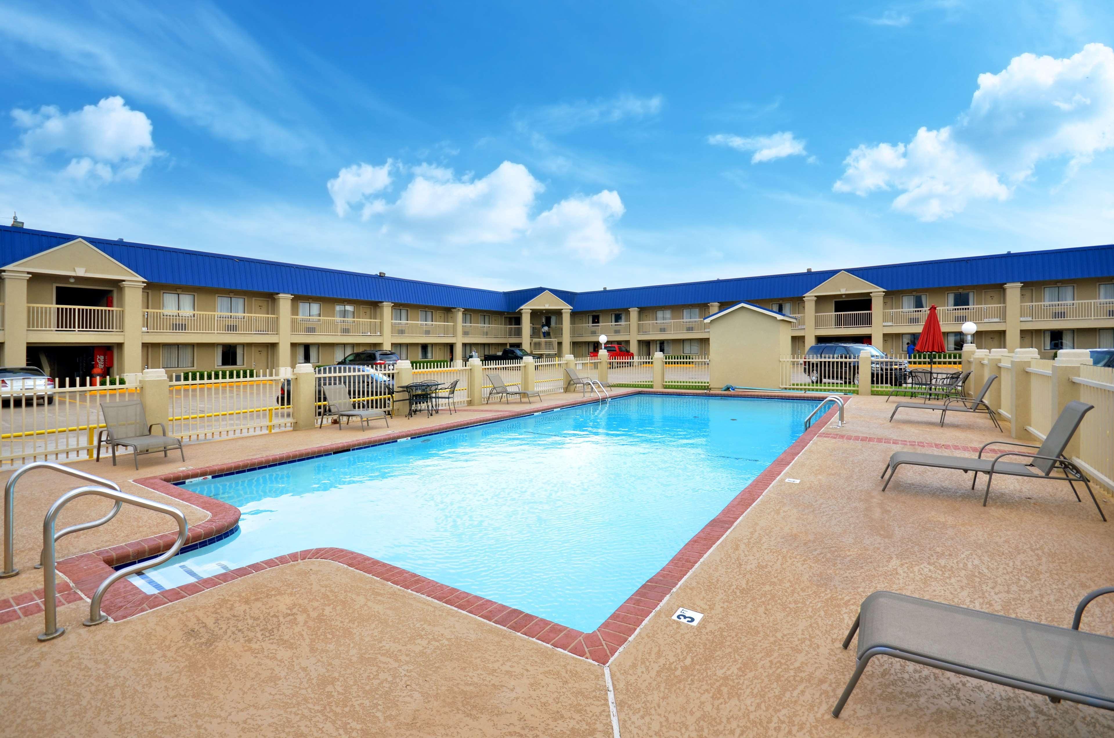 Best Western Inn Of Mcalester Exterior photo